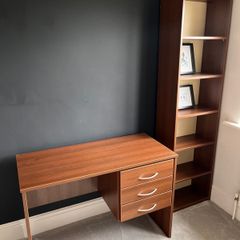 Office desk and Bookshelf