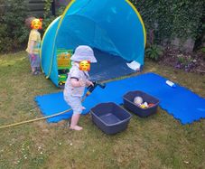Kids tent/sun shelter