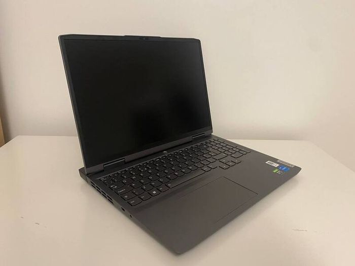Gaming Laptop - Like New Lenovo LOQ - 16" Ultra HD