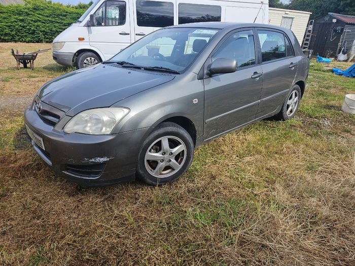 2005 Toyota Corolla