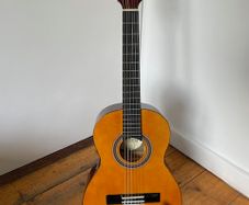 Classical guitar children Valencia + Stagg Bag