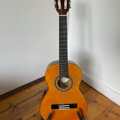 Classical guitar children Valencia + Stagg Bag