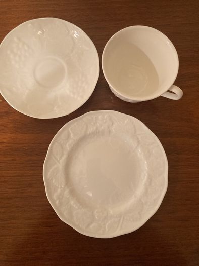 Teaset, Vintage, Wedgewood Strawberry & Vine