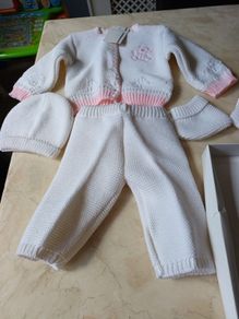 Fruit De Ma Passion Knittet Baby Girls Outfit. (4 Piece). In Original  Box.