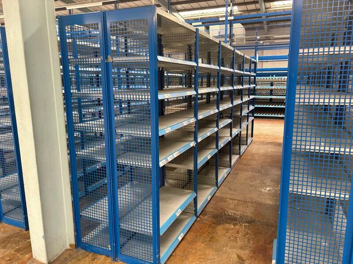 Used Shelving / Racking Bays For Sheds Garages Workshops Warehouses