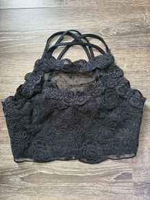 Black River Island Cropped Top