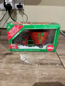 Model Strautmann Diet Feeder 1:32
