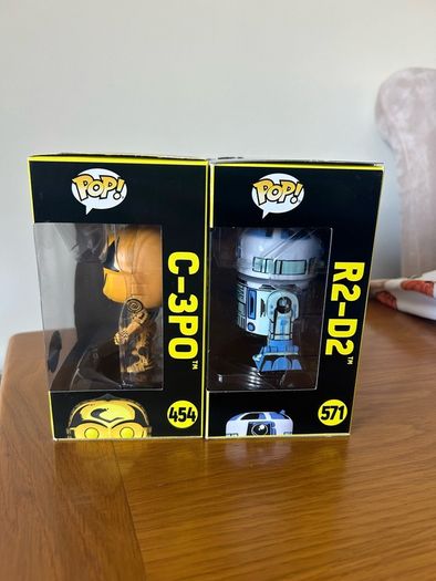 Star Wars C-3P0 and R2-D2 Funko Pops