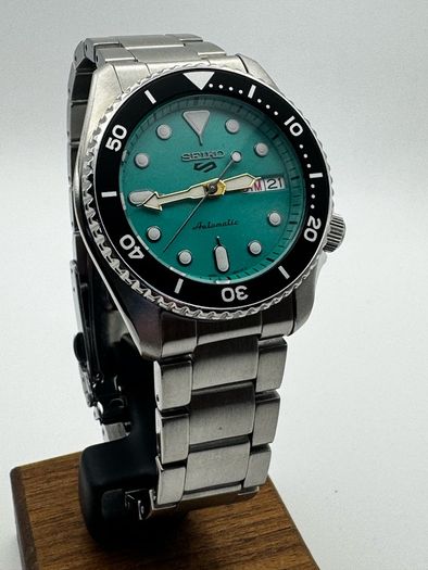 SEIKO 5 Sports automatic