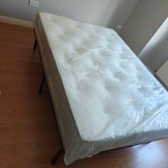 Mattress and Base 4ft 6