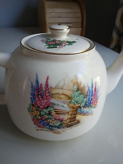 Teapot