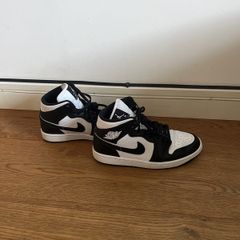 Nike Air Jordan's