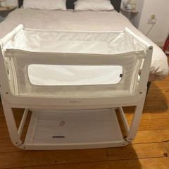 baby crib