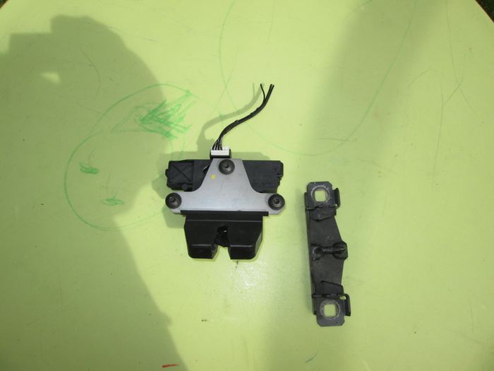 Ford Focus MK2 Hatchback Lock