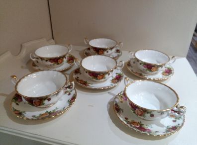 SOUP COUPES & SAUCERS x 6 Bone China Royal Albert Old Country Roses