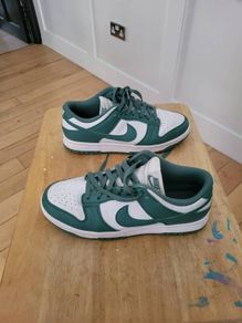 trainers  Nike air dunks