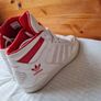 2011 adidas hardcourt hi tops Size 6 eu 40 white/red leather in excellent condition Image 8