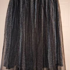 Perfect for Summer. beautiful midi skirt from Quiz