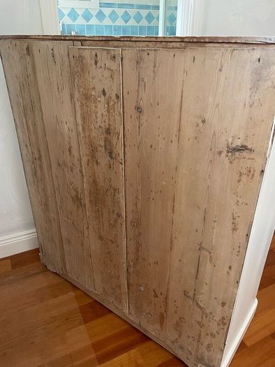 Antique Solid pine chest of drawers