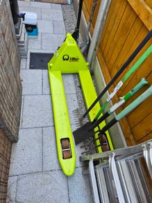 pallet truck