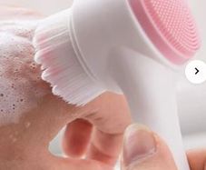 Facial Cleansing Brush