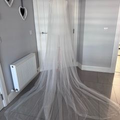 Cathedral veil