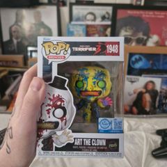 Terrifier 3 Art the Clown Bloody Exclusive Blacklight Chase Pop