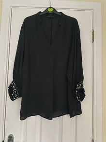 Zara Basics Top Size 14