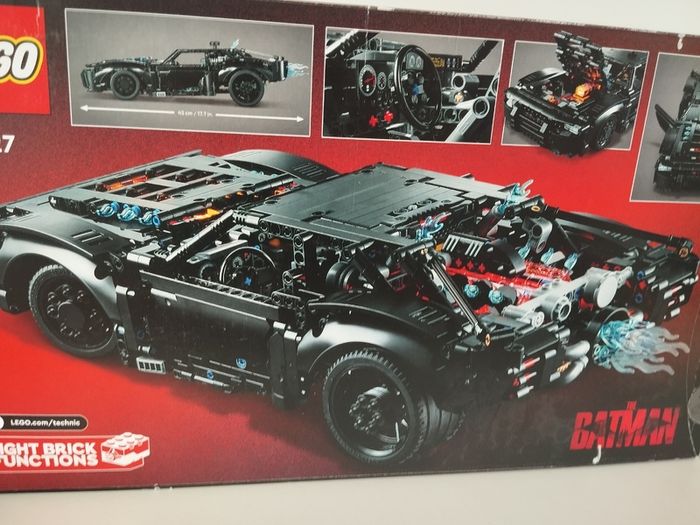 Lego Technic The Batman Batmobile
