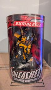 transformers Bumblebee statue 2006