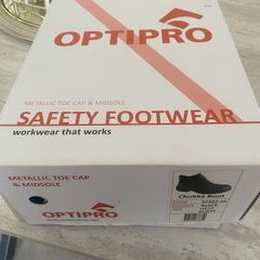 safety boots
