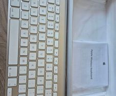 Apple Wireless Keyboard