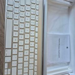 Apple Wireless Keyboard