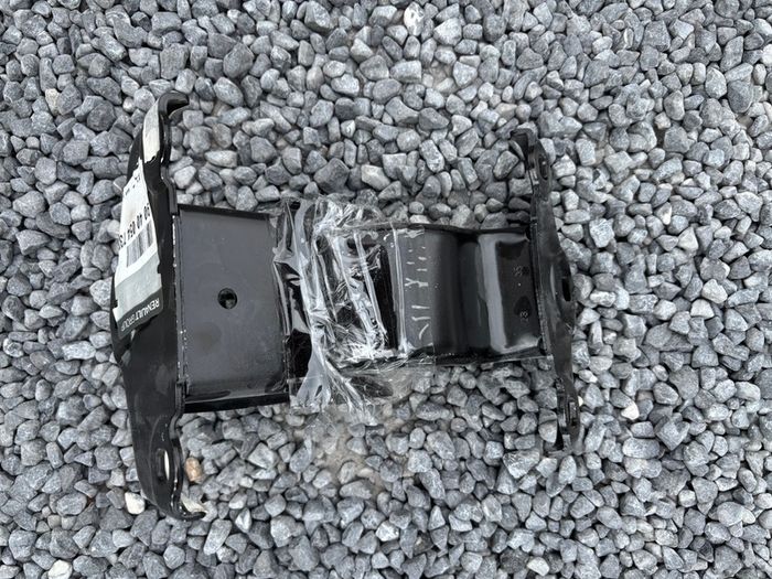 Renault Trafic Rear Tailgate Hinge