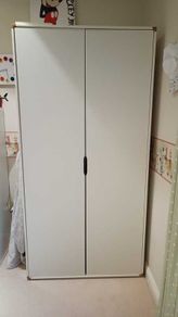 wardrobe