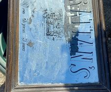 H Grattan's advertising, wine spirits beer mirror ,buyer collects,,sold as seen ,nice in any home bar or man cave pub restaurant etc,