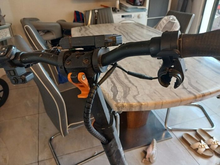 electric scooter