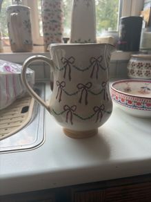 Nicholas Mosse Swag and Bow jug