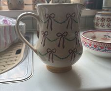Nicholas Mosse Swag and Bow jug