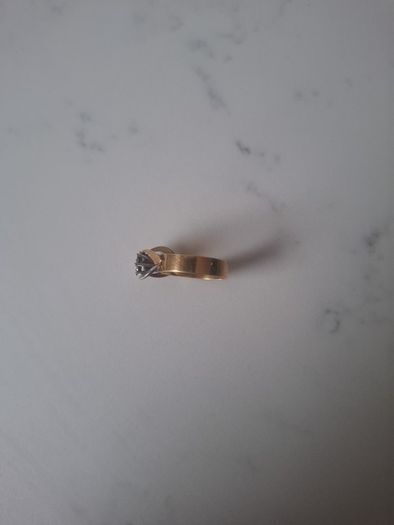 18ct Gold Vintage Diamond Engagement Ring