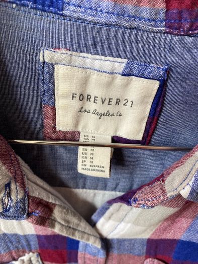 Forever 21 women ladies shirt in very good condition