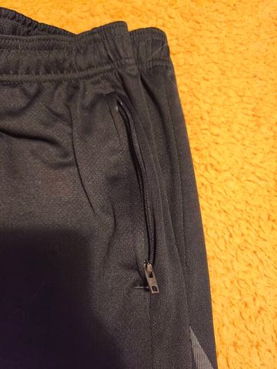 Nike dri-fit boys shorts 12-13 yrs