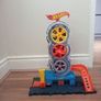 Hot Wheels City super twist tire shop. Image 3