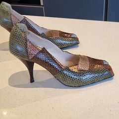 Yves Saint Laurent shoes