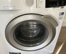 Premium AEG 6000 Series ProSense 10kg Washing Machine - A+++