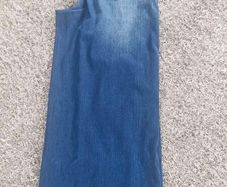 Halara soft and stretchy jeans. Super soft