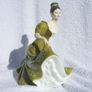 LYNNE (Royal Doulton HN 2329) - a finely produced figurine (1970's / 1980's). 7 3/16" (182mm) height. Image 2