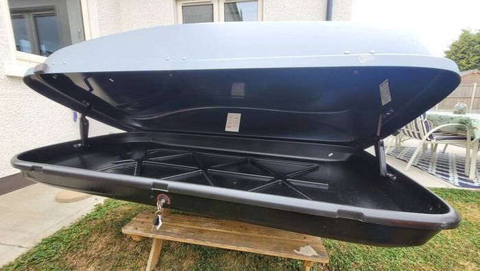 Roof Box
