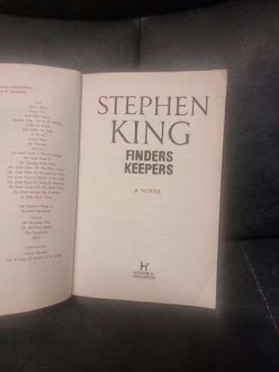 Stephen King. Finders Keepers. First UK edition. (Paperback)