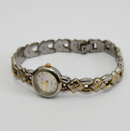 Vintage Ladies Avia Quartz Watch